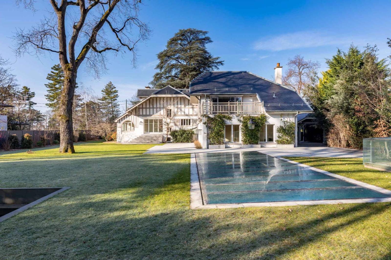 Exceptional Property with Indoor Swimming Pool