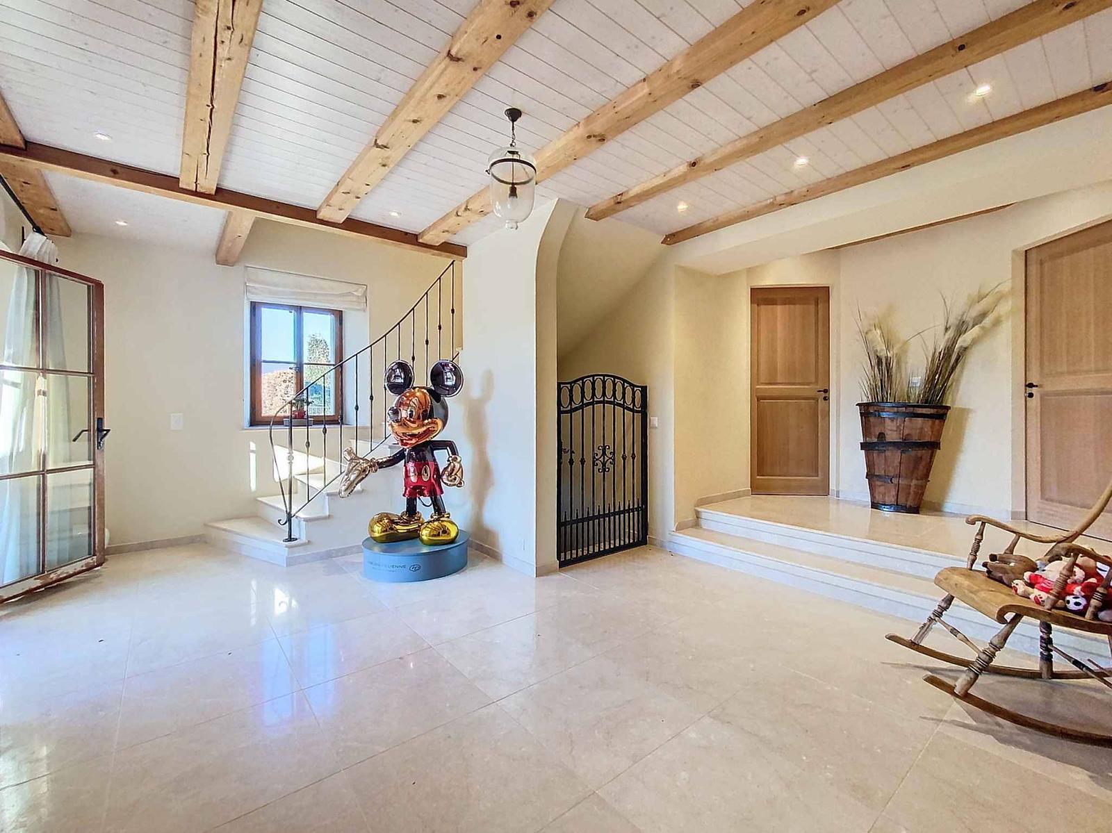 Magnificent property surrounded by nature