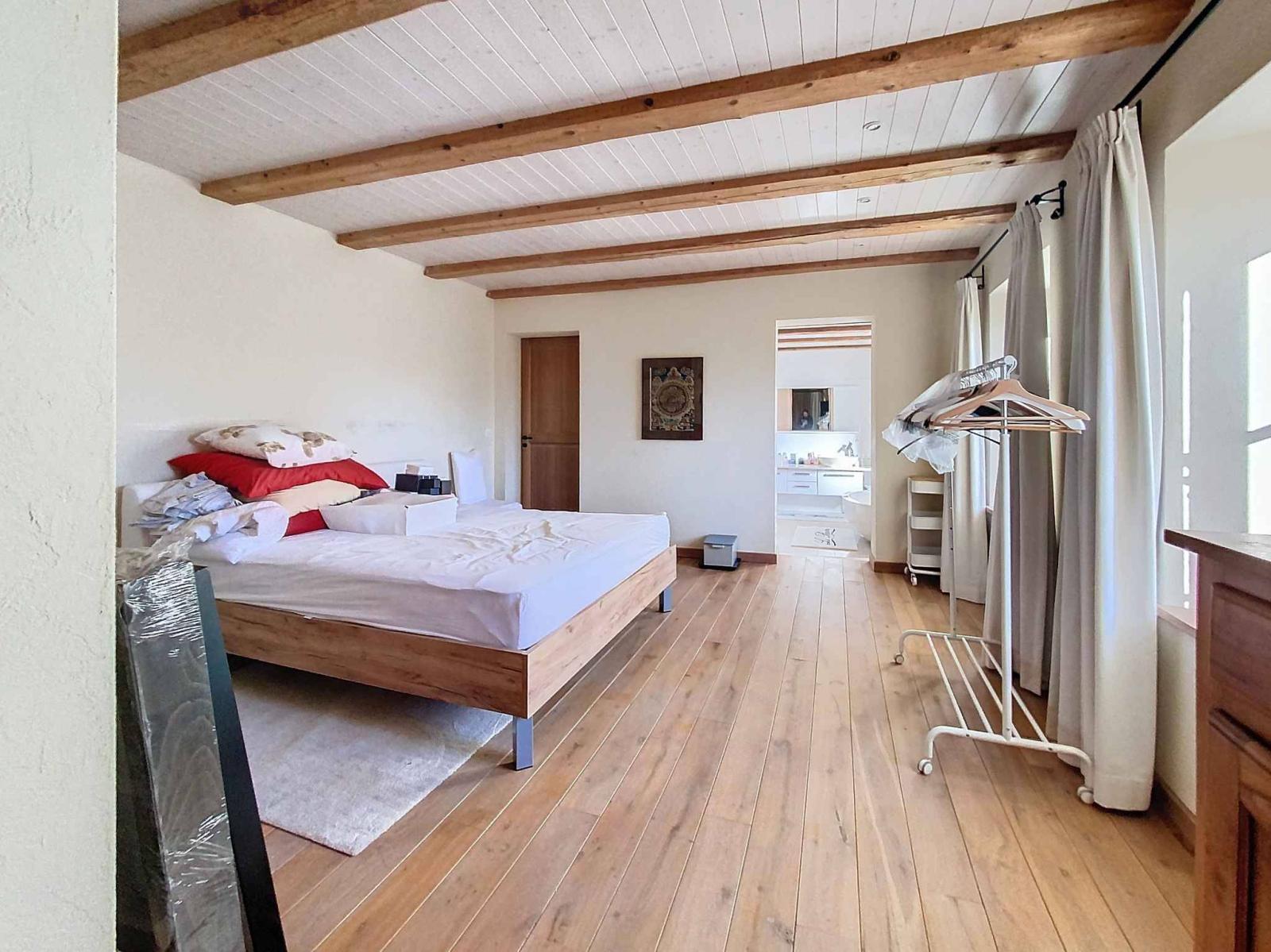 Magnificent property surrounded by nature