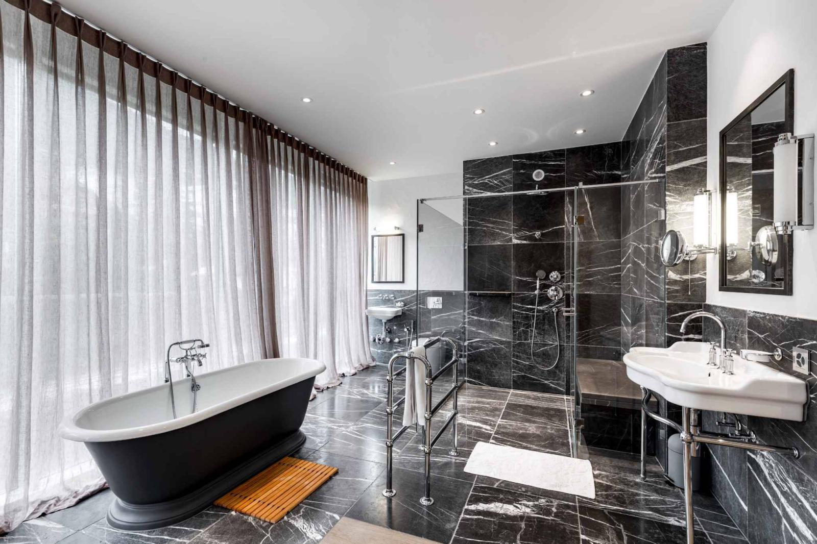 Unique apartment, between alpine luxury and modernity