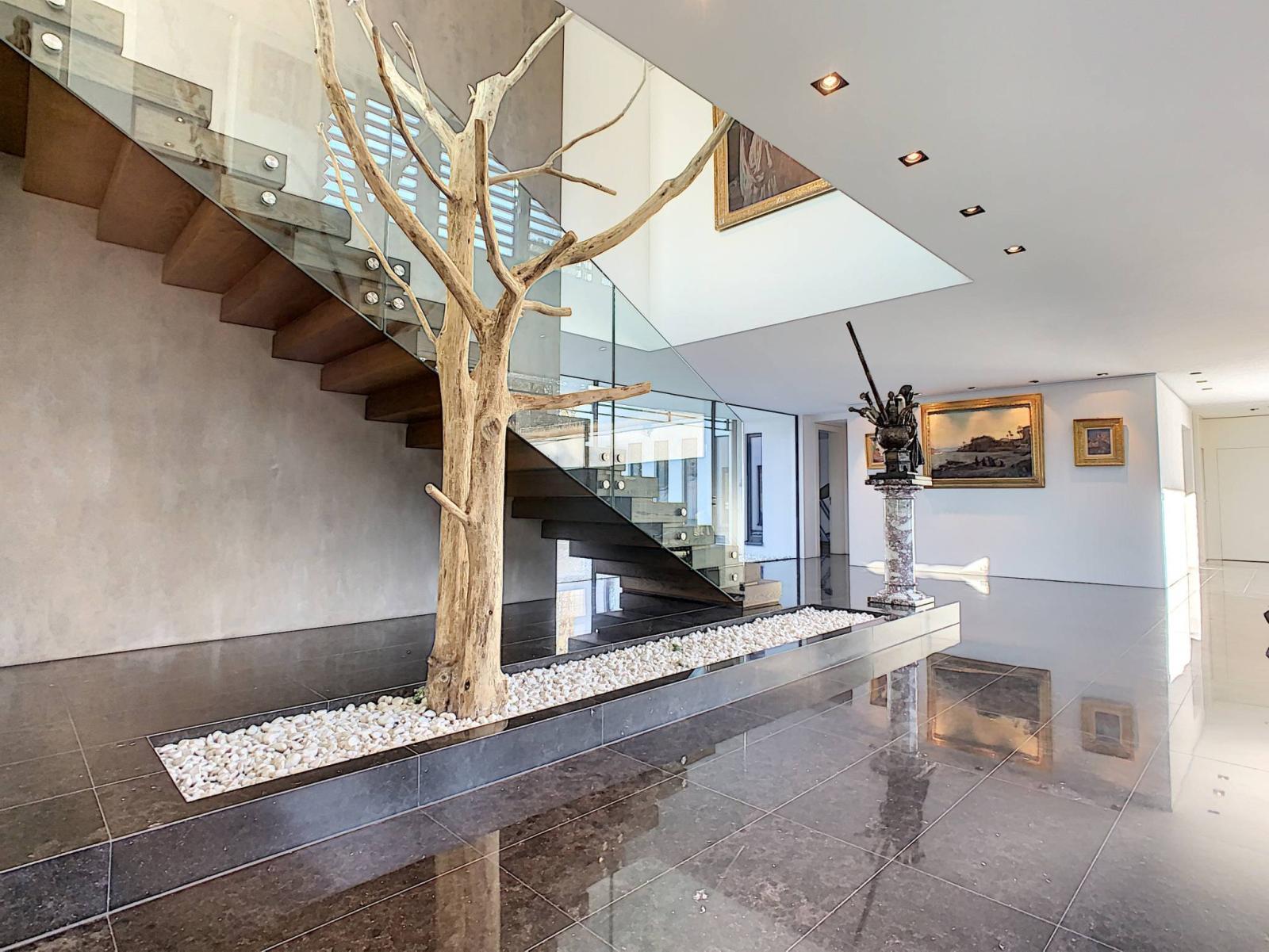 An exceptional residence combining luxury and modernity