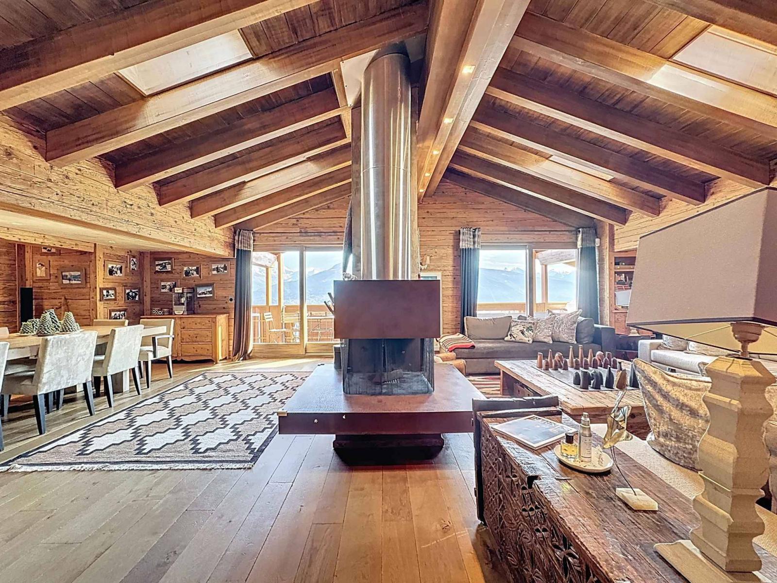 Exceptional Penthouse Apartments with Panoramic Views