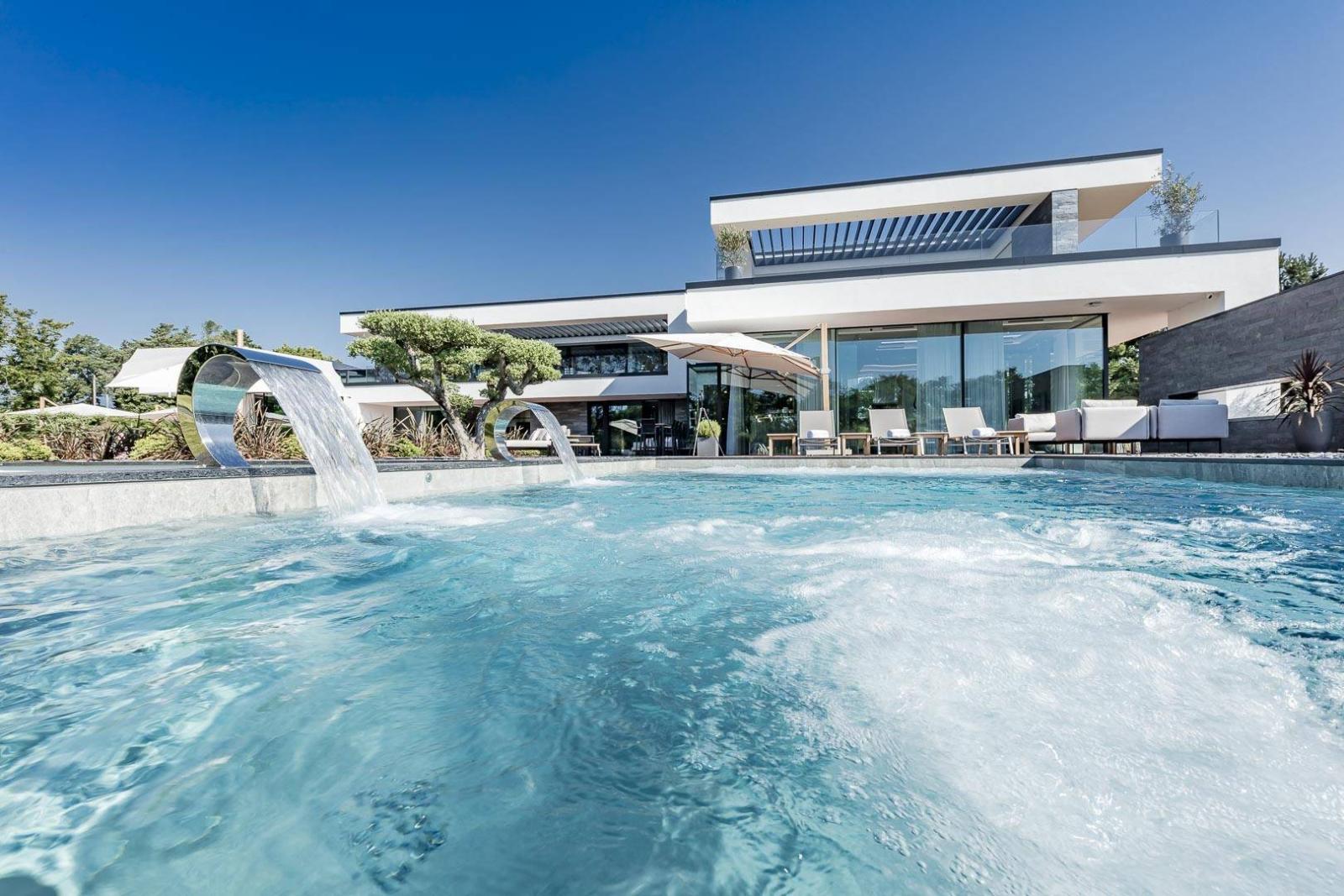 Exceptional Property: A Perfect Blend of Architectural Artistry