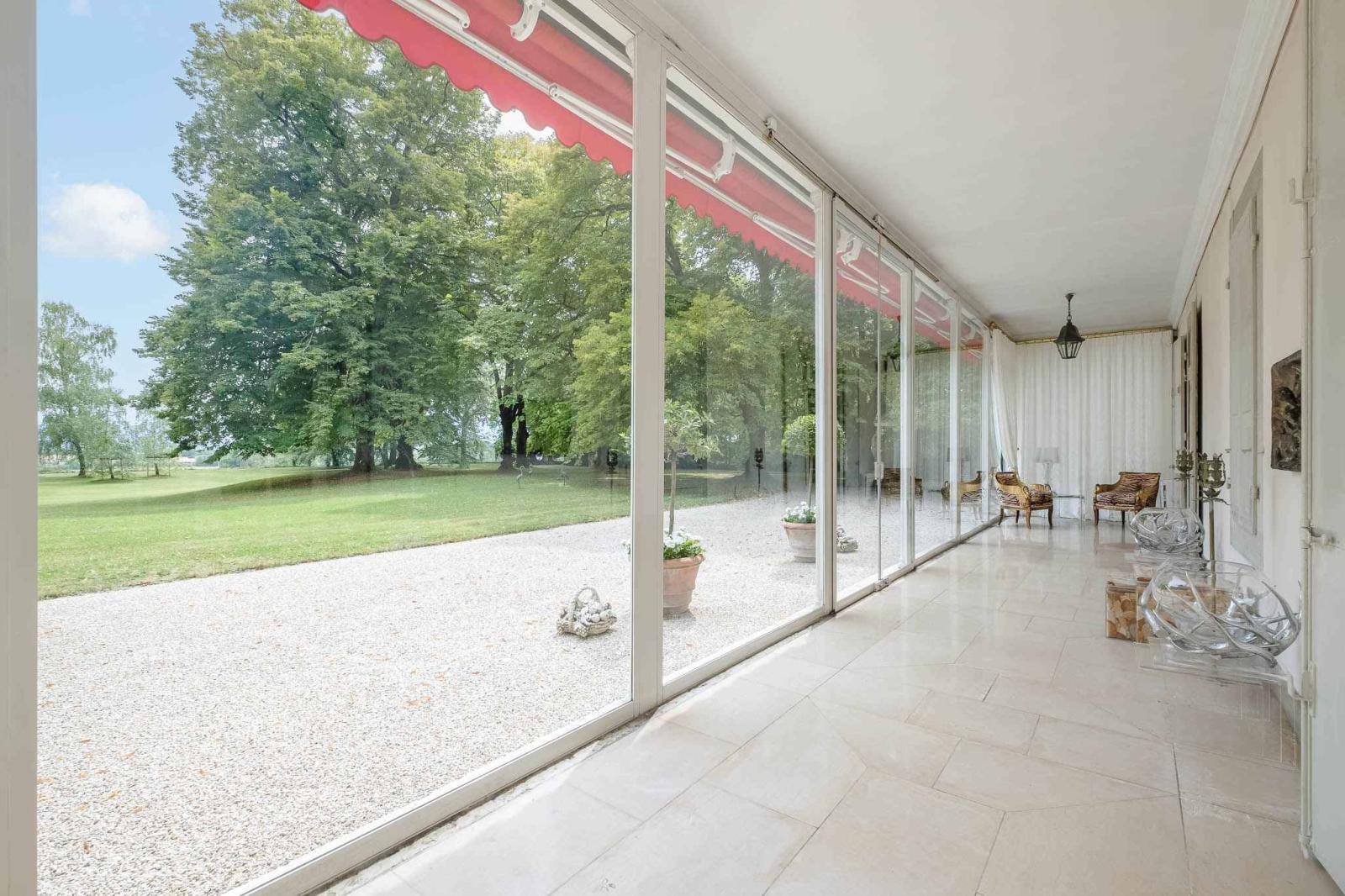 Exclusive listing: Magnificent estate with outbuildings