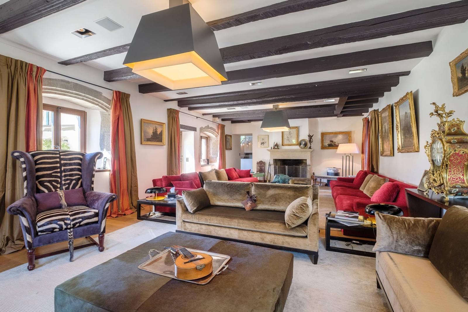 Stunning Character Property